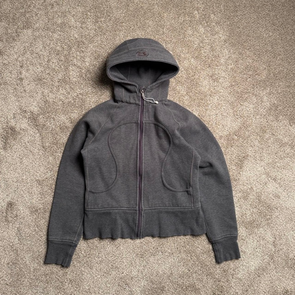 DARK GREY LULULEMON SCUBA HOODIE